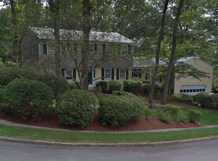 6 Contour Rd, Warwick, RI 02886