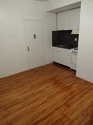 Rented by Authentic Realty | media 4