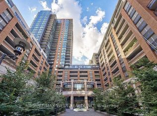 830 Lawrence Ave W #1113, Toronto, ON M6A 0B6