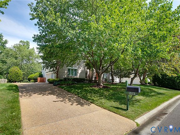 3rd image of 12172 Morestead Ct