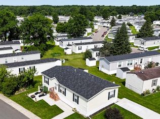 Highland Hills, Highland, MI 48357