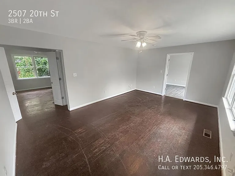 2507 20th St — Photo 11