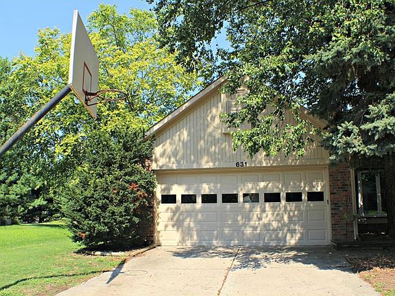 2nd image of 631 White Pine Dr