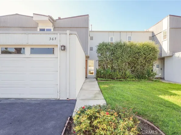367 Grenoble Ln, Costa Mesa, CA 92627