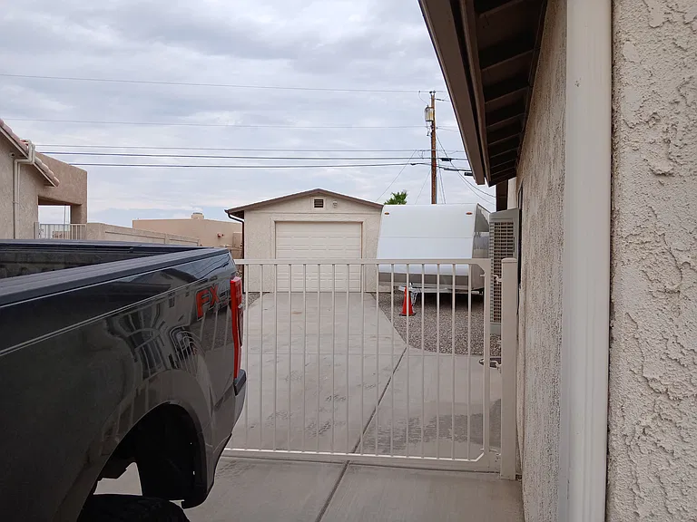 2160 Wallapai Dr — Photo 5