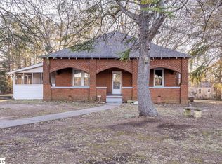 566 S Harper Street Ext, Laurens, SC 29360