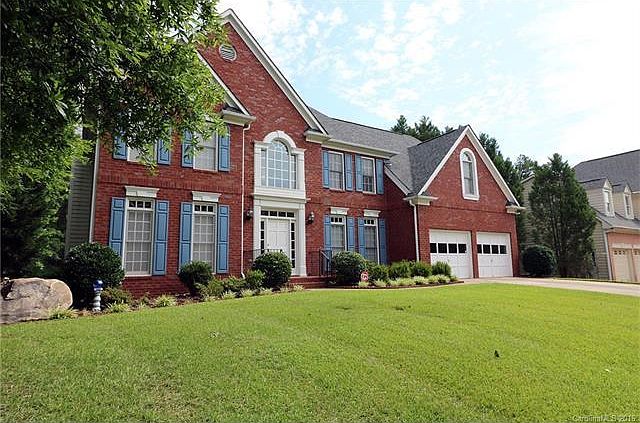 1st image of 2527 Radrick Ln