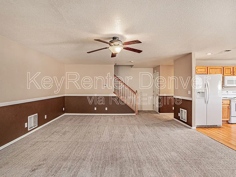10968 York St — Photo 3