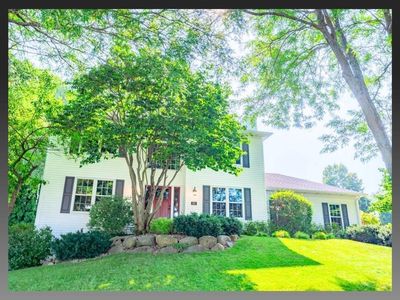 974 Peregrine Trail, Oregon, WI, 53575