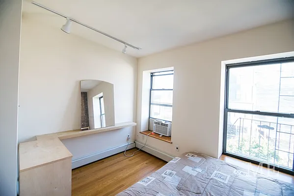 Rented by Madison Estates & Properties | media 34
