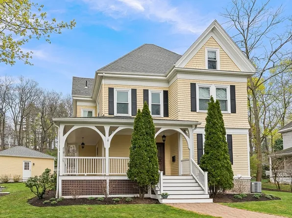 36 Parker St, Newton, MA 02459