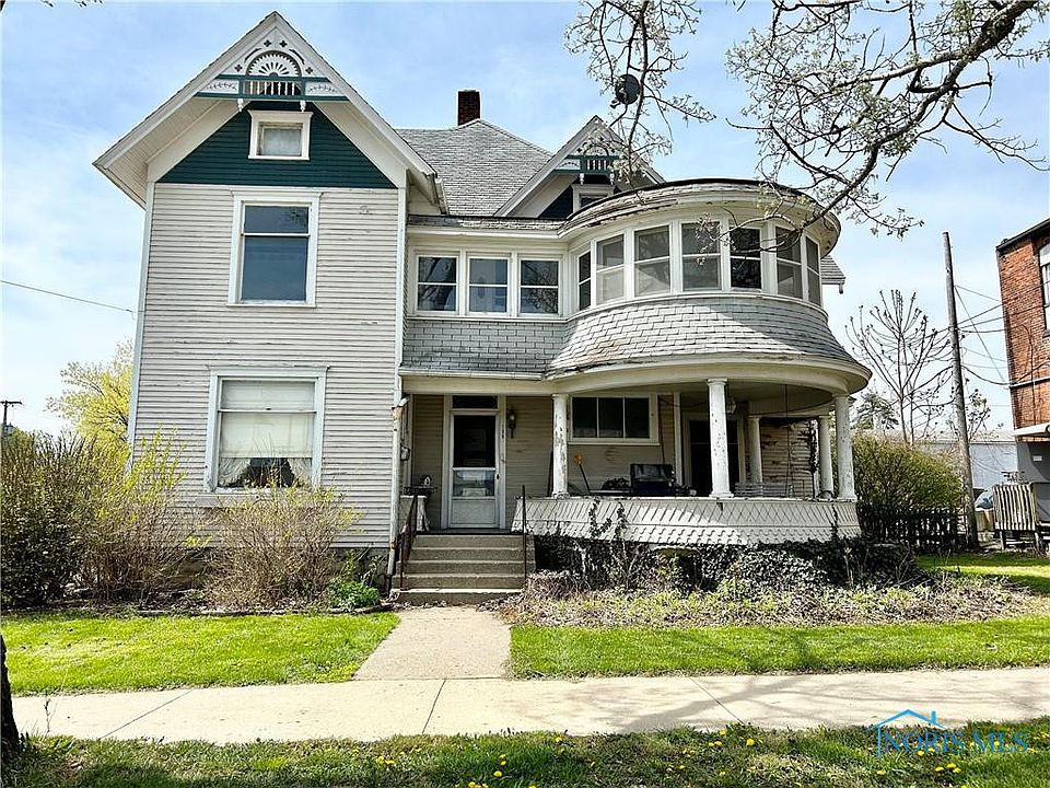 1st image of 106 S Main St