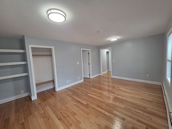 5th image of 13 Sherman St #1