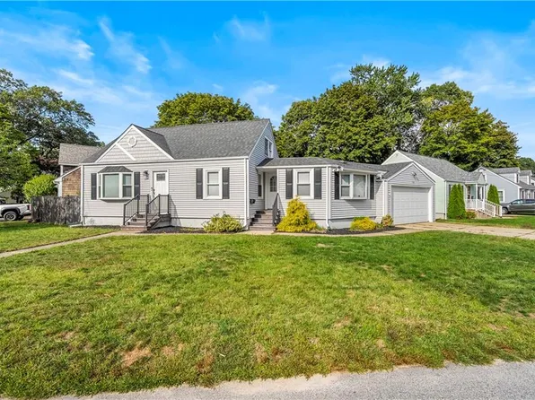 139 Yucatan Dr, Warwick, RI 02889