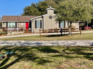 1918 Roadrunner Rd, Graford, TX 76449