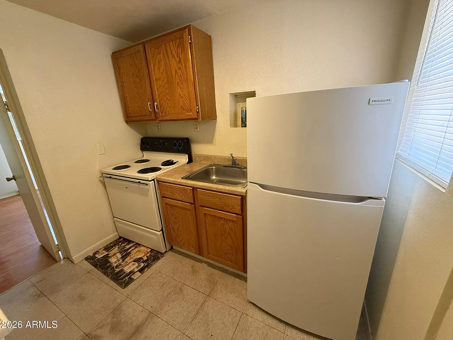 1 bed, 1.0 bath, 700 sqft, $800 — Photo 4
