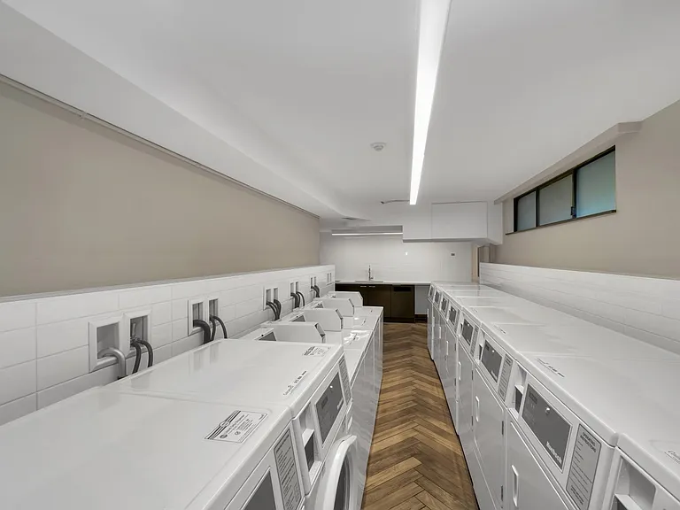 1501 Haro St — Photo 16