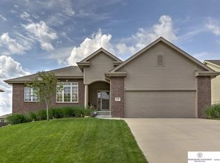 19316 I St, Omaha, NE 68135