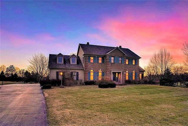 1st image of 7 Cobblewood Ln