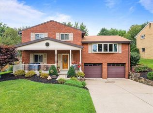 1370 Blue Jay Dr, Pittsburgh, PA