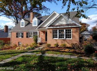 5521 17th St N, Arlington, VA 22205