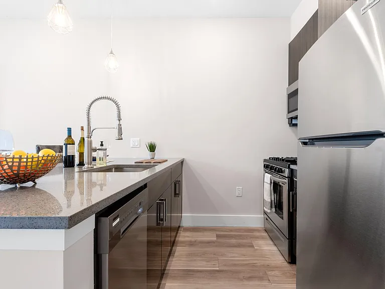 89 Jordan Avenue — Photo 11