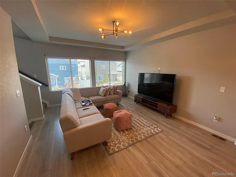 6569 Shadow Star Dr — Photo 2