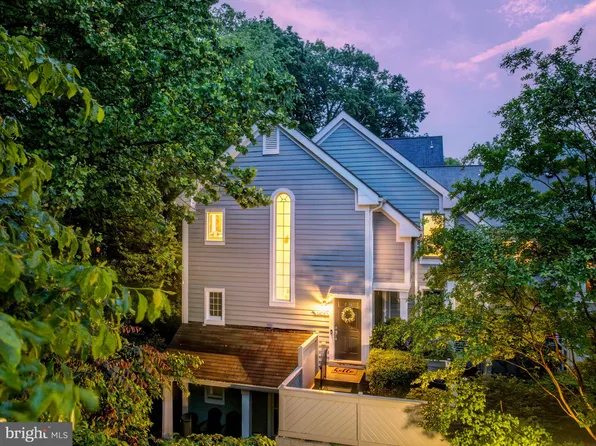 1405 Church Hill Pl #1405, Reston, VA 20194