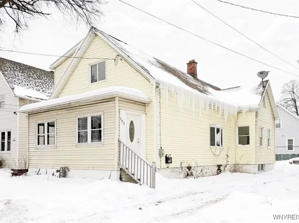 395 Dearborn St, Buffalo, NY 14207