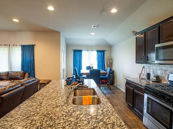 3rd image of 930 Bright Lotus Ln