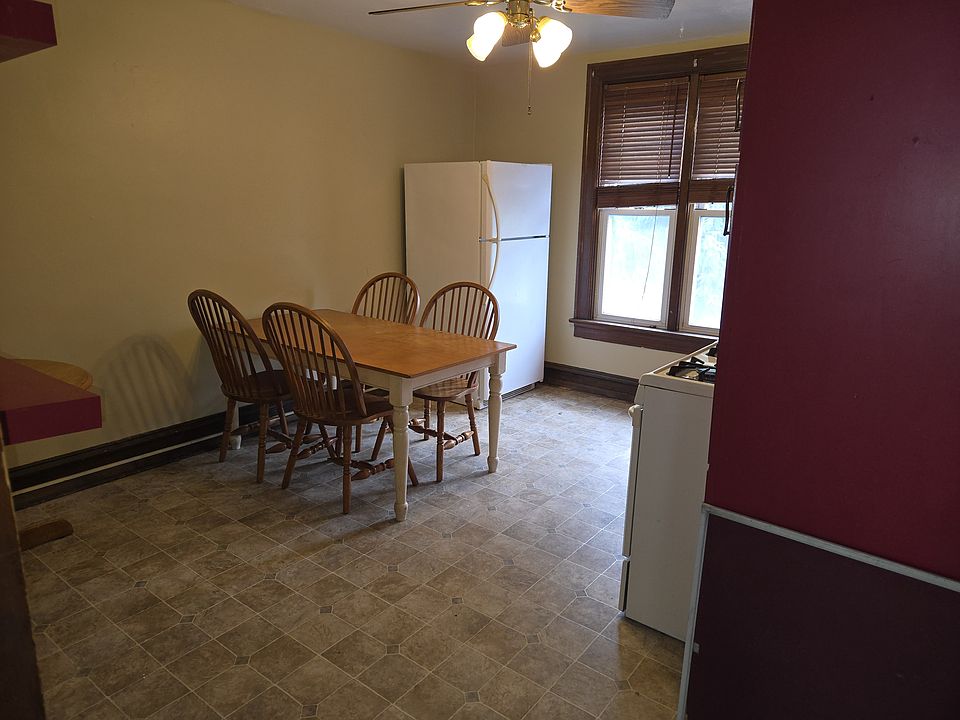 Kitchen (Pic #4)