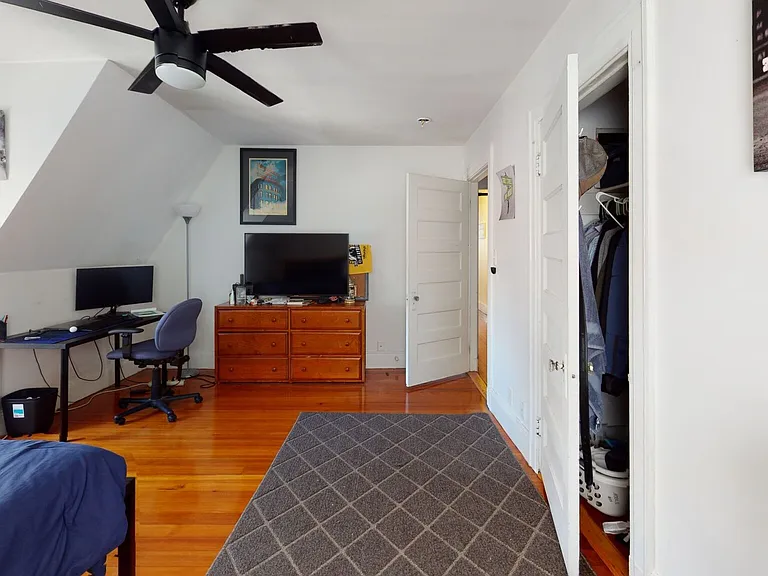 96 Columbia St #3 — Photo 7