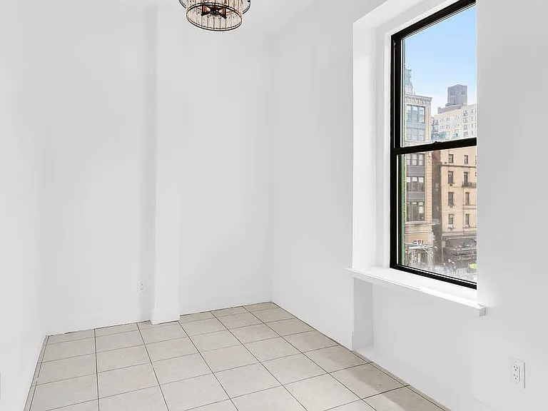101 W 74th St #4E — Photo 6