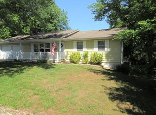 252 Groton St, Hollister, MO 65672