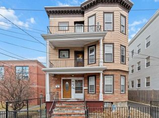 154 Glen St #3, Somerville, MA 02145