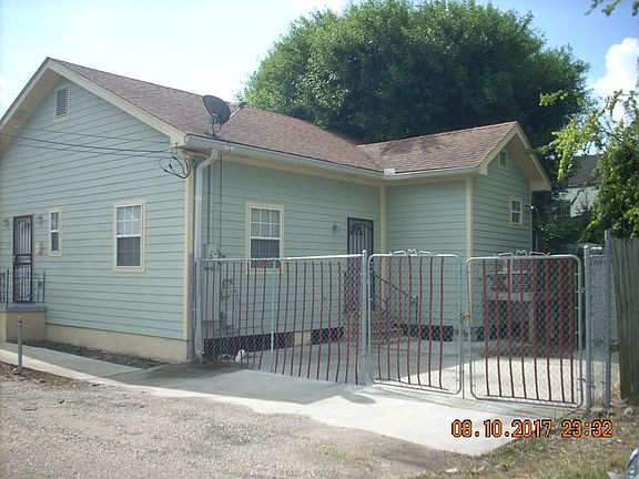 2nd image of 2250 N Prieur St