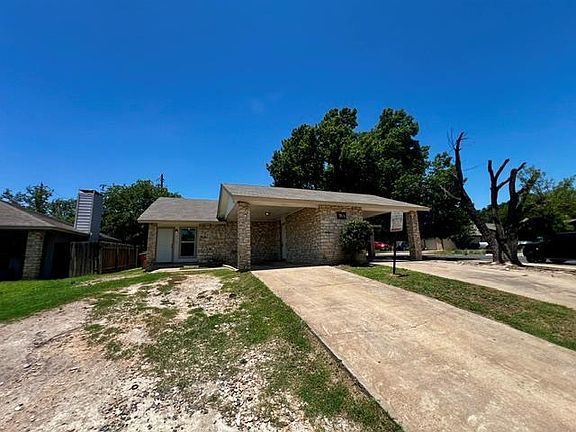 3rd image of 900 Fieldwood Dr