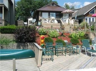 276 Cranberry Ln, Buckeye Lake, OH 43008