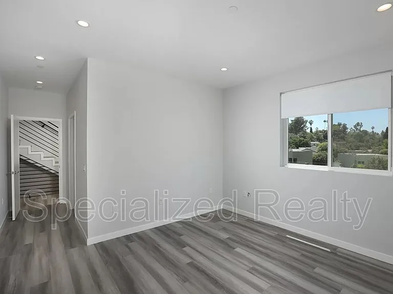 1406 W Eagle Vista Dr — Photo 13
