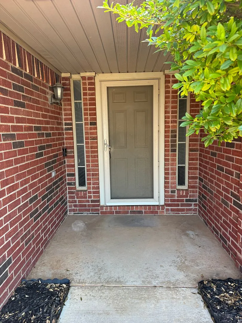 Home For Lease Mustang, Ok — Photo 2