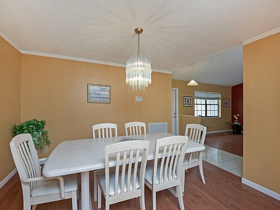 5th image of 1477 NW 112th Way