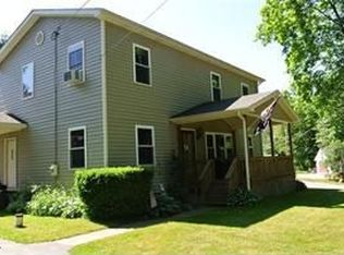 220 Lake Shore Dr S, Maryland, NY