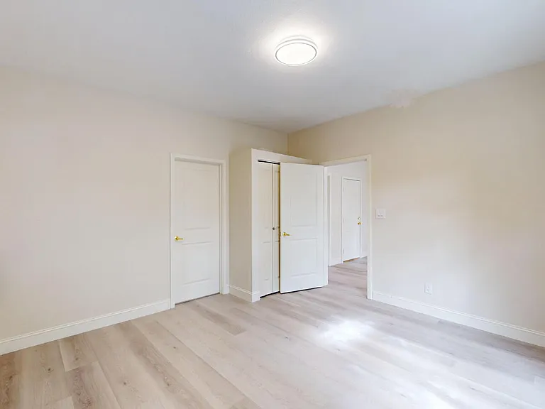 976 Masson Ave — Photo 12