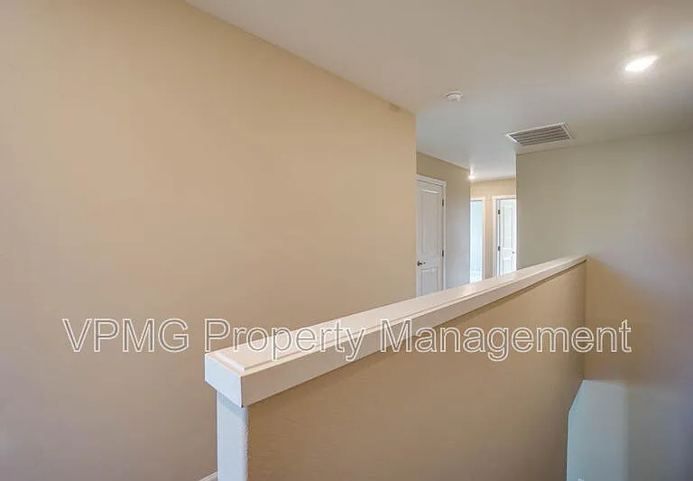 7104 NE 155th Pl — Photo 17