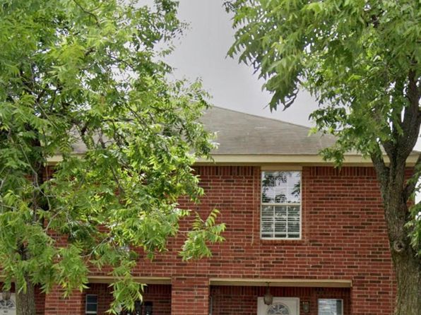 316 E 12th St #202