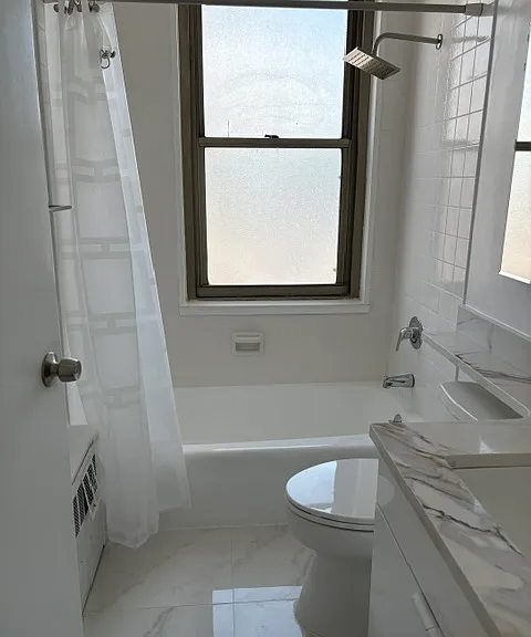 301 E 79th St #25E — Photo 5