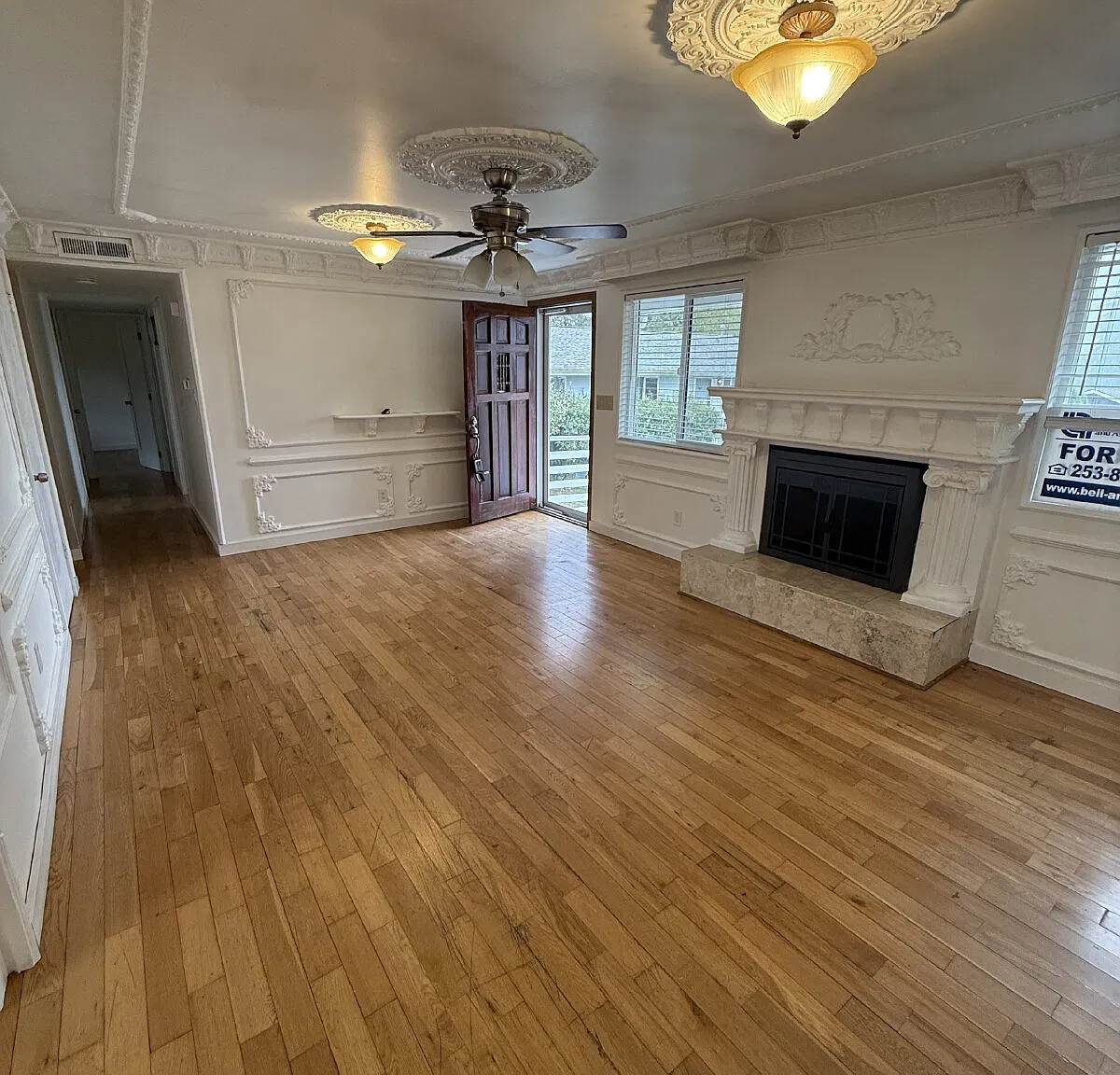 4 bed, 2.0 bath, 1940 sqft, $2,895 — Photo 3