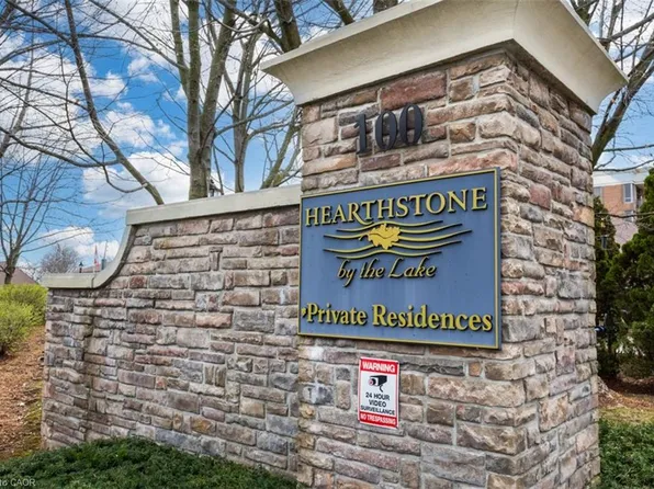 100 Burloak Dr #2214, Burlington, ON L7L 6P6