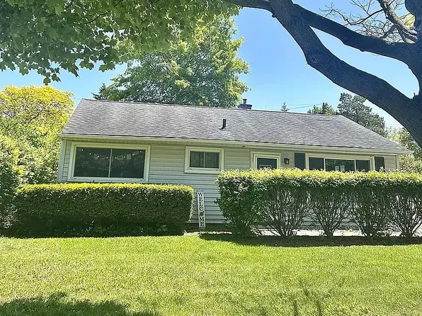 1117 Kay Pkwy, Ann Arbor, MI 48103