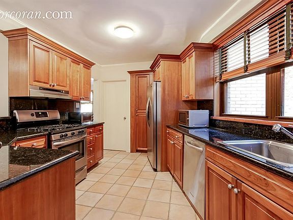 2nd image of 315 E 65th St APT 3B